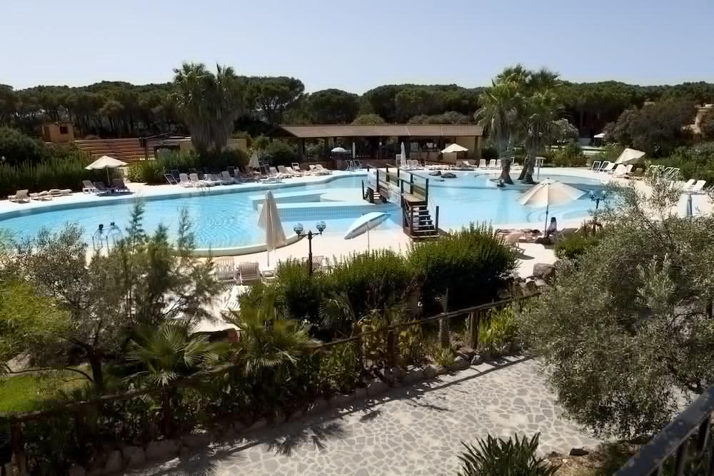 Horse Country Resort Congress & Spa - Hotel Ribot Arborea Exterior photo