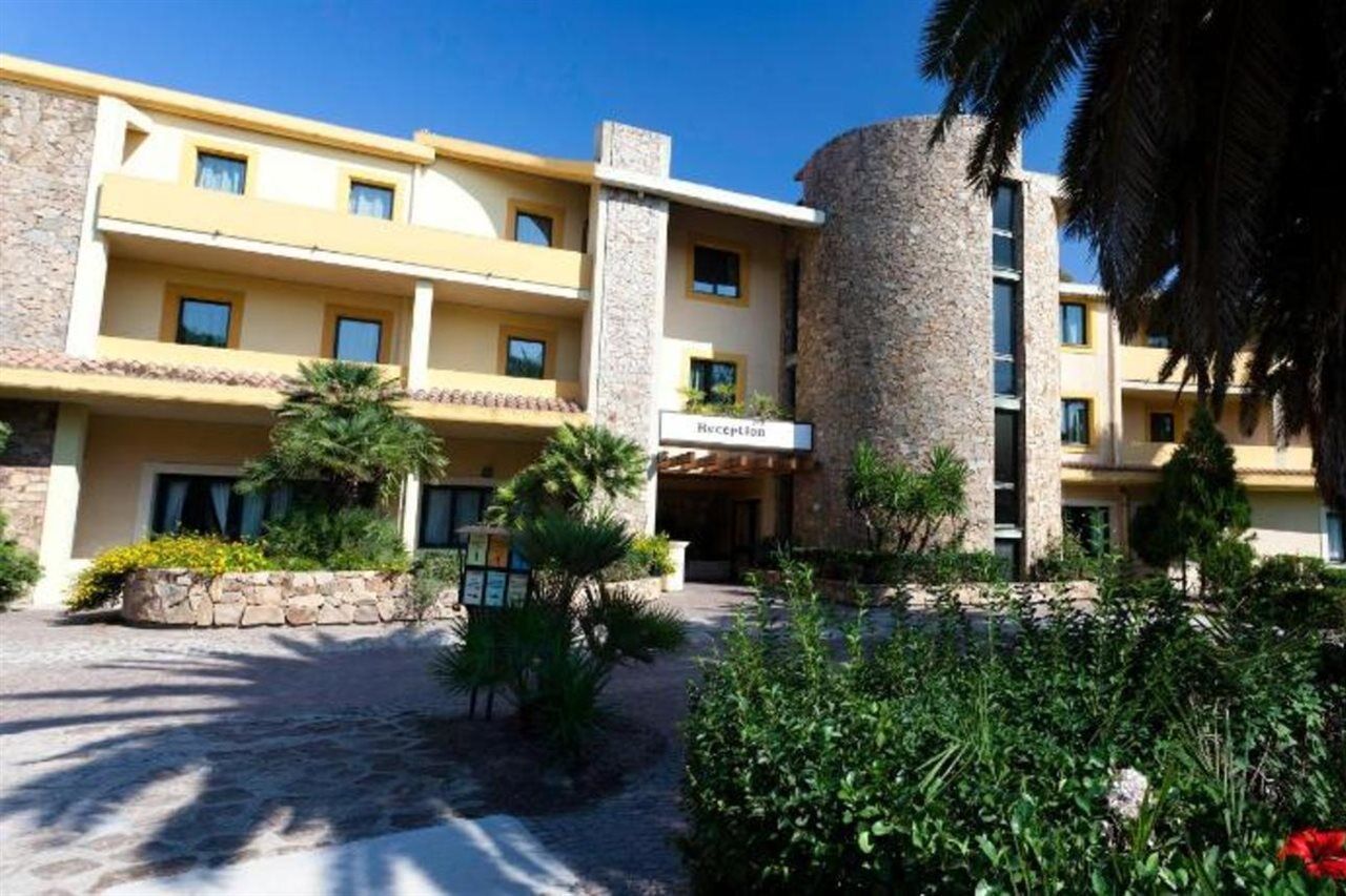 Horse Country Resort Congress & Spa - Hotel Ribot Arborea Exterior photo